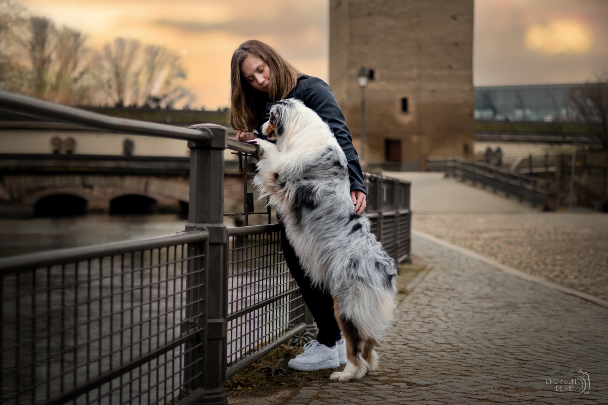 Taïga et sa propriétaire en ville